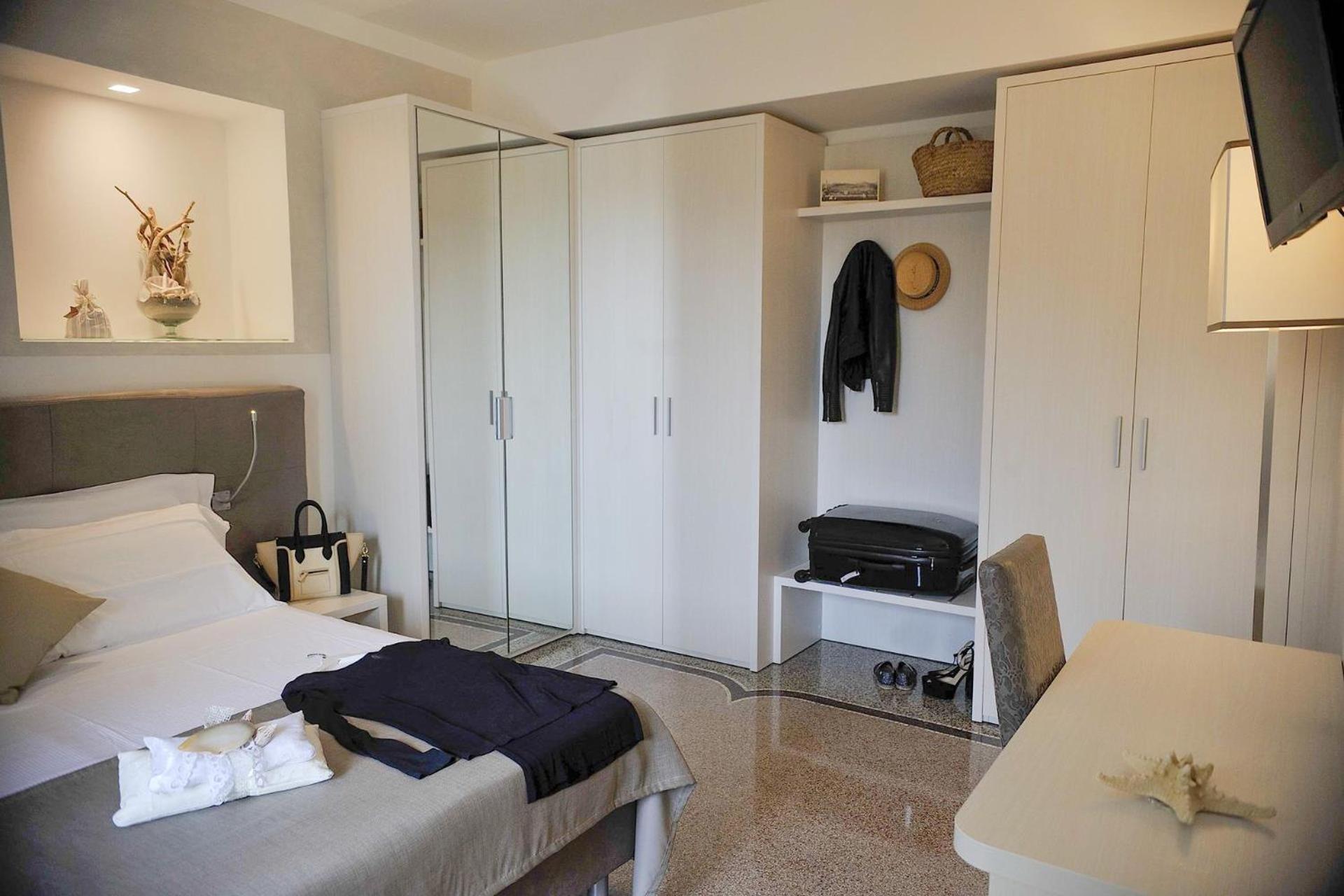 ואראצה Hotel Villa Centa מראה חיצוני תמונה