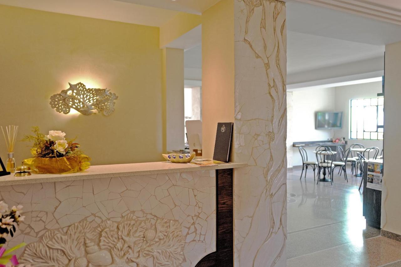 ואראצה Hotel Villa Centa מראה חיצוני תמונה